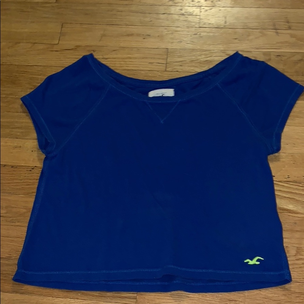 Hollister Loose Cropped T-shirt